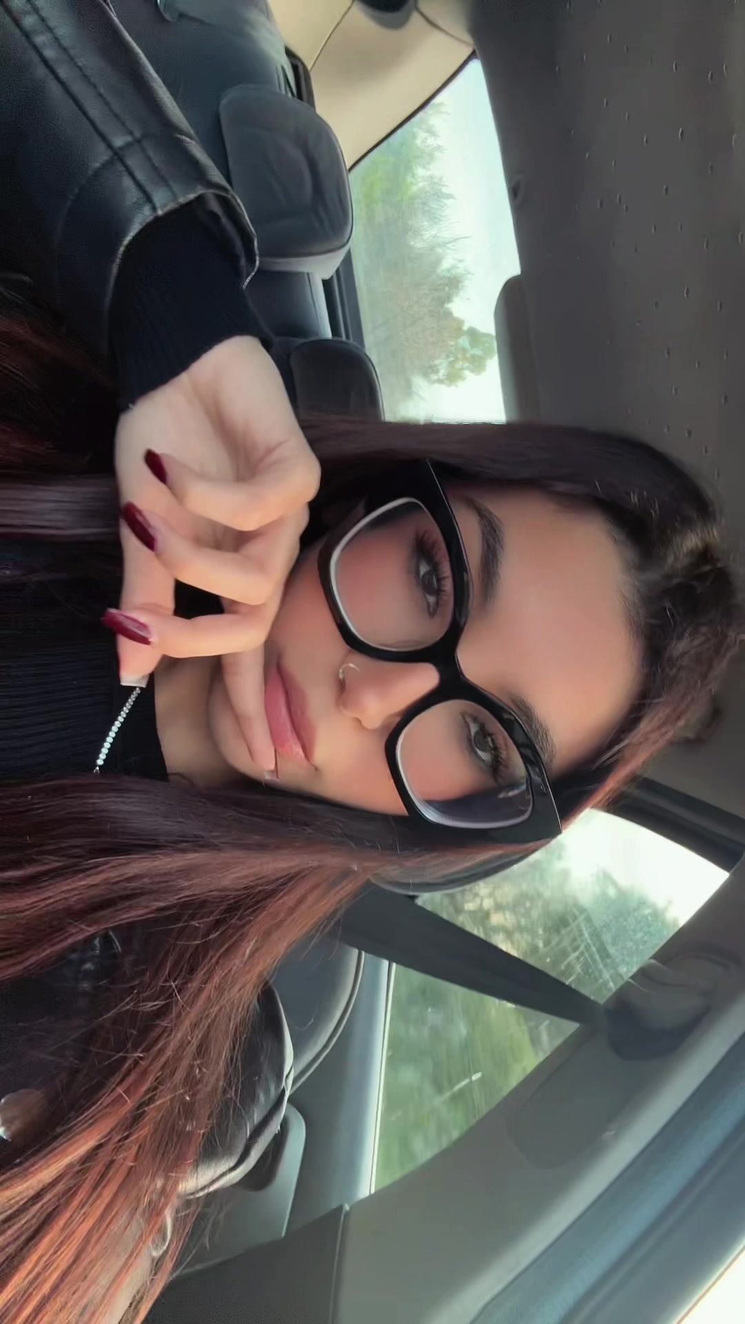 @𝒩💜