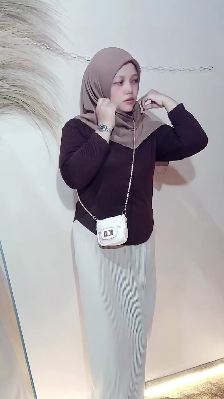 @Laura | Berkah outfit