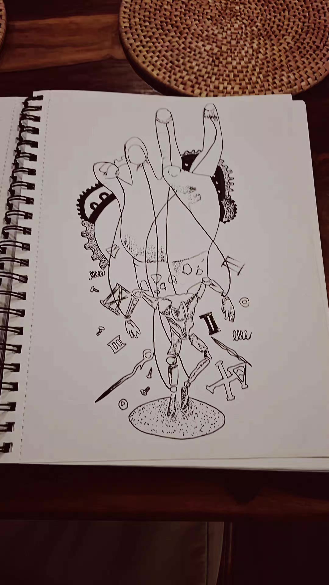 @THE BIPOLAR ARTIST🎨