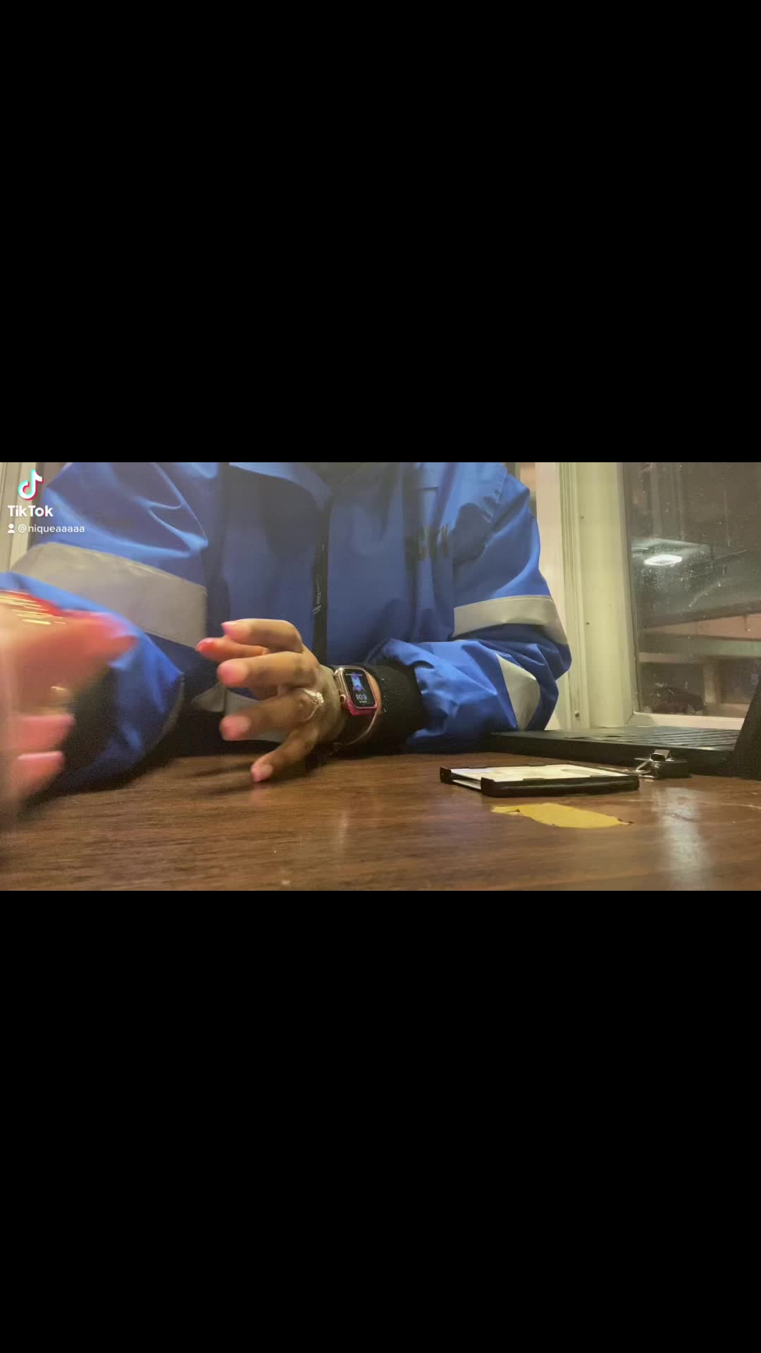@NIQUE-AA