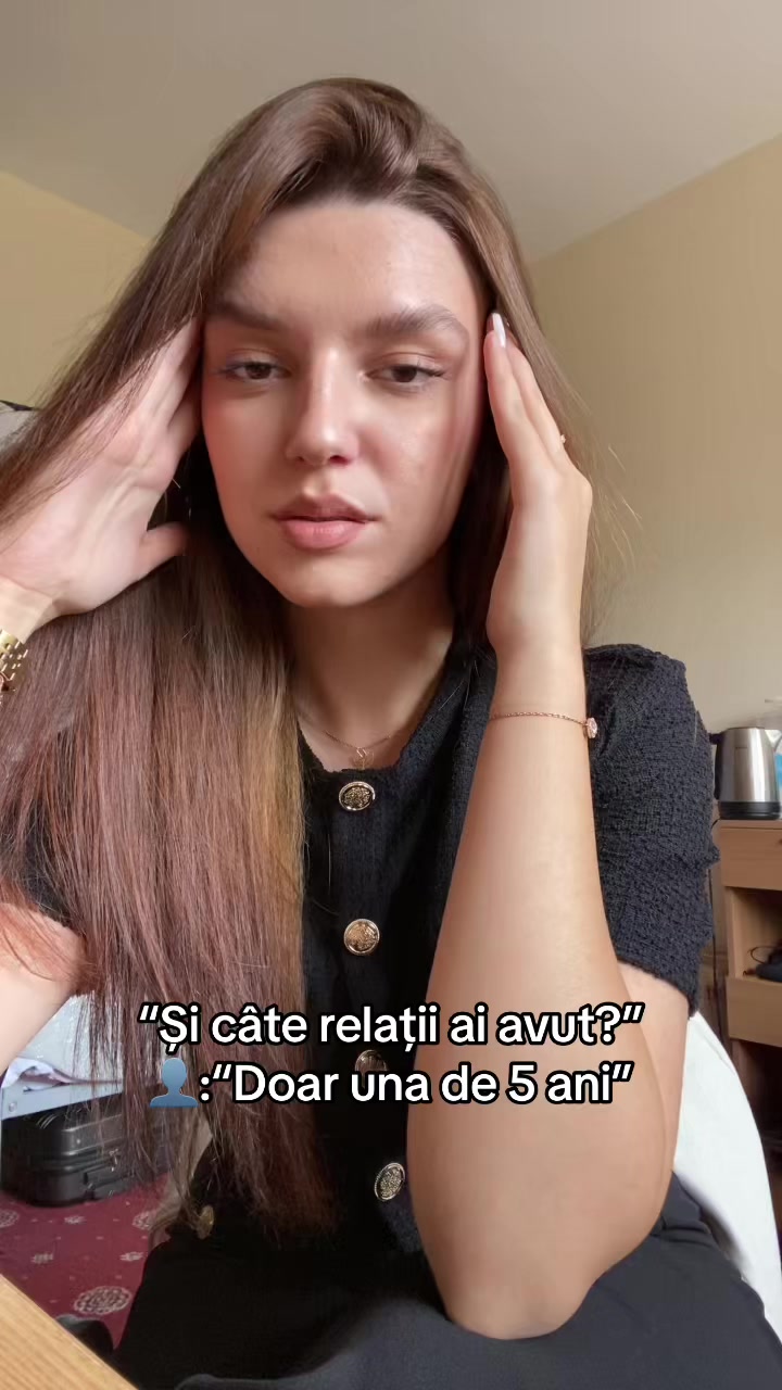 @Mimi 🇷🇴