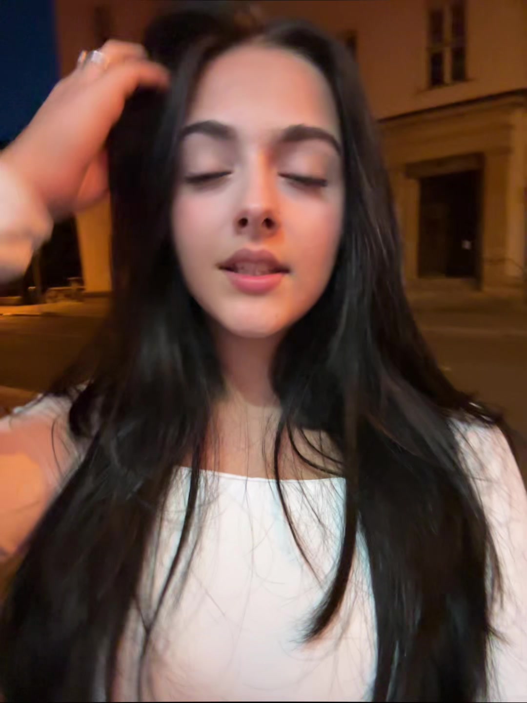 @Nikoll