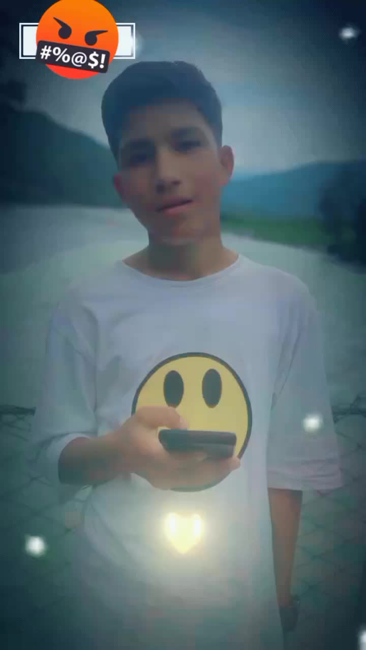 @आयुस कुँवर