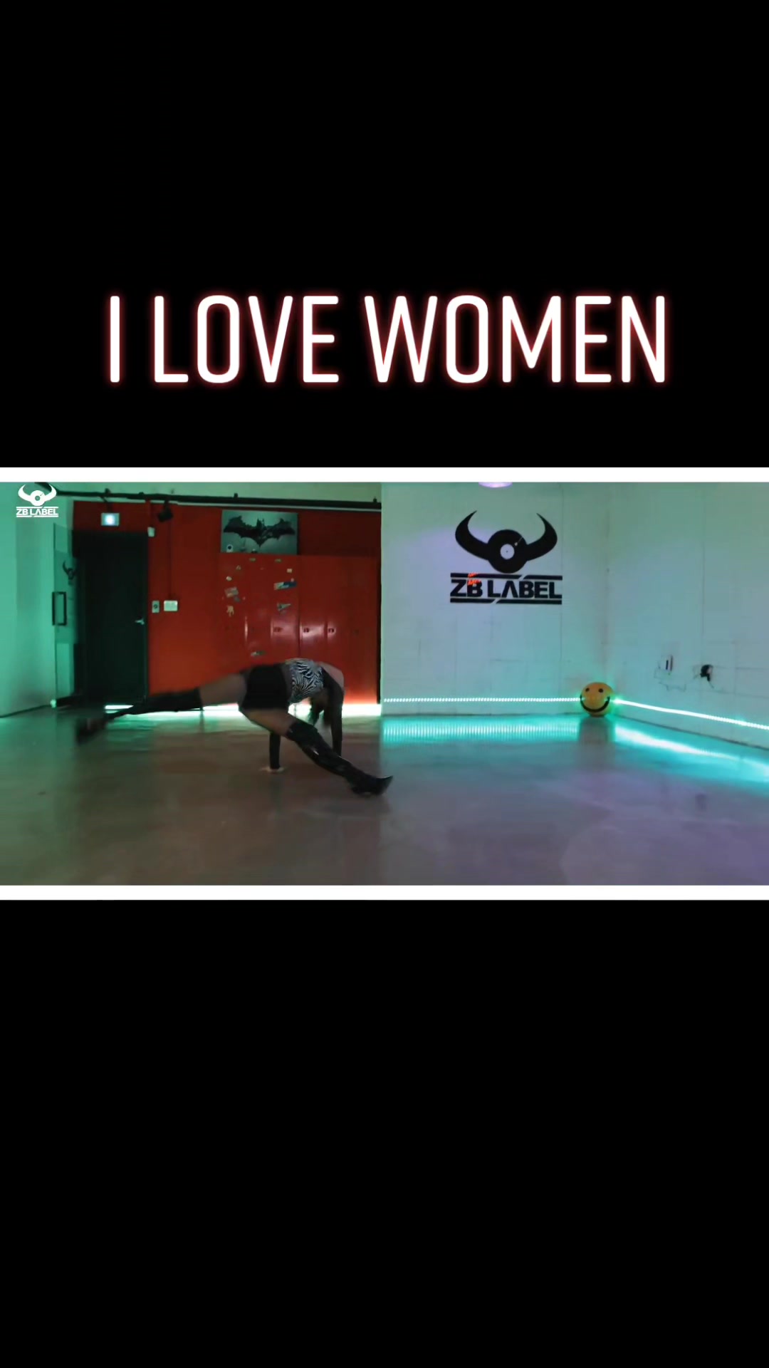 @Mooni
