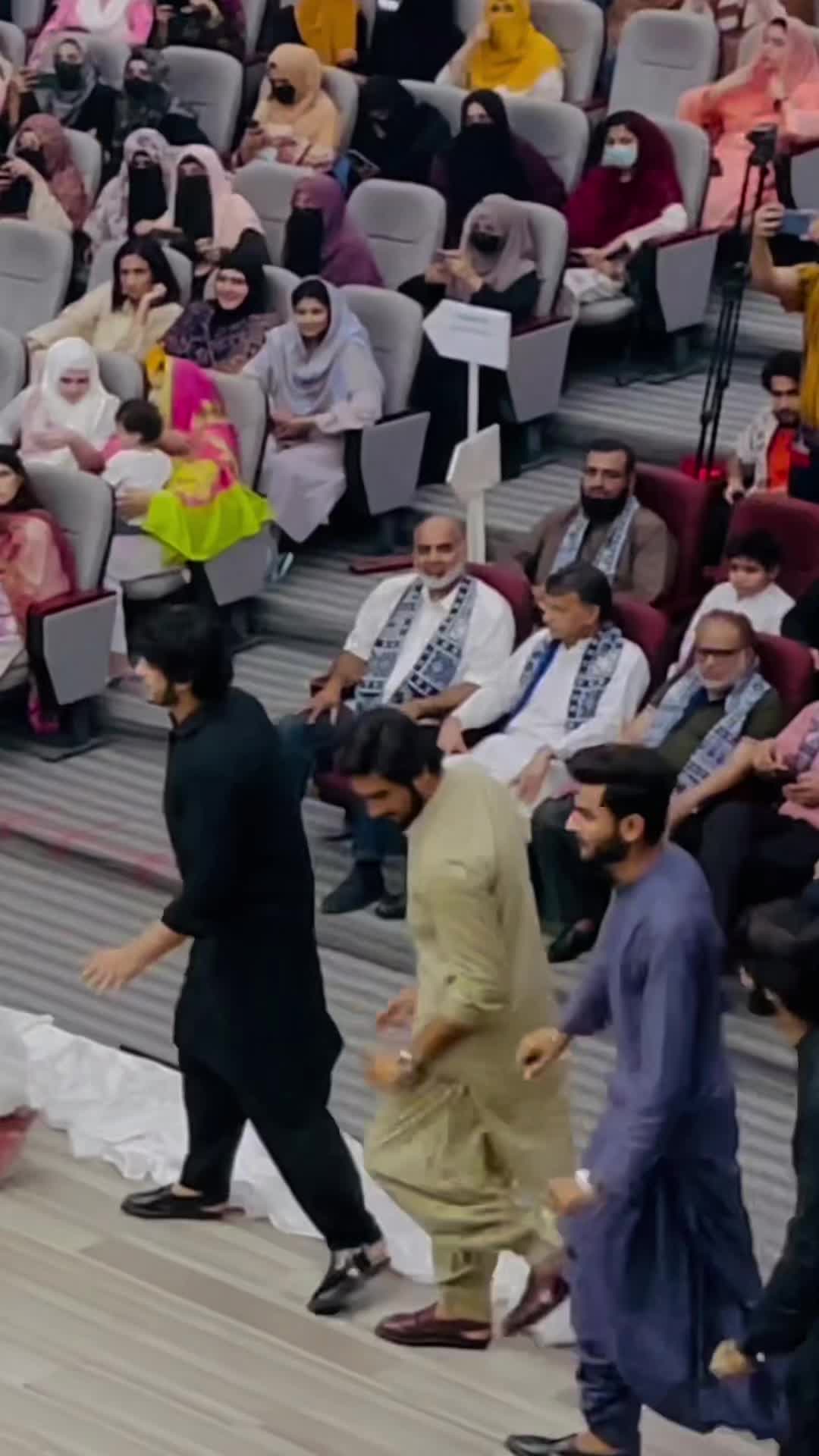 @♠️غزلانی ♠️