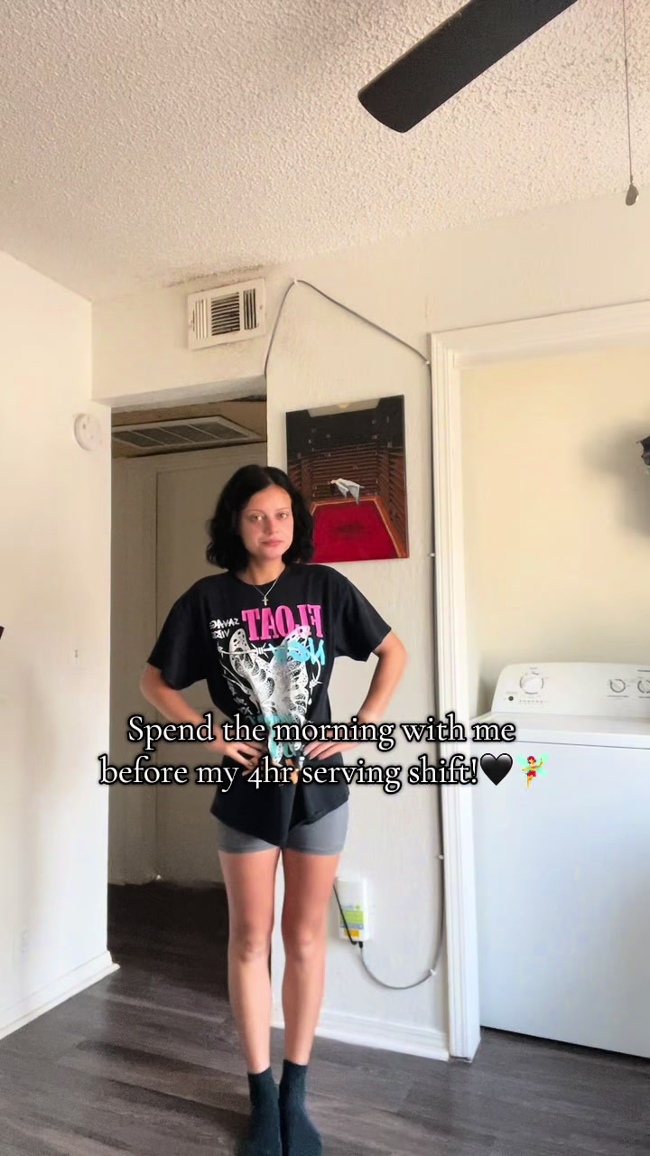 @live.w.trin