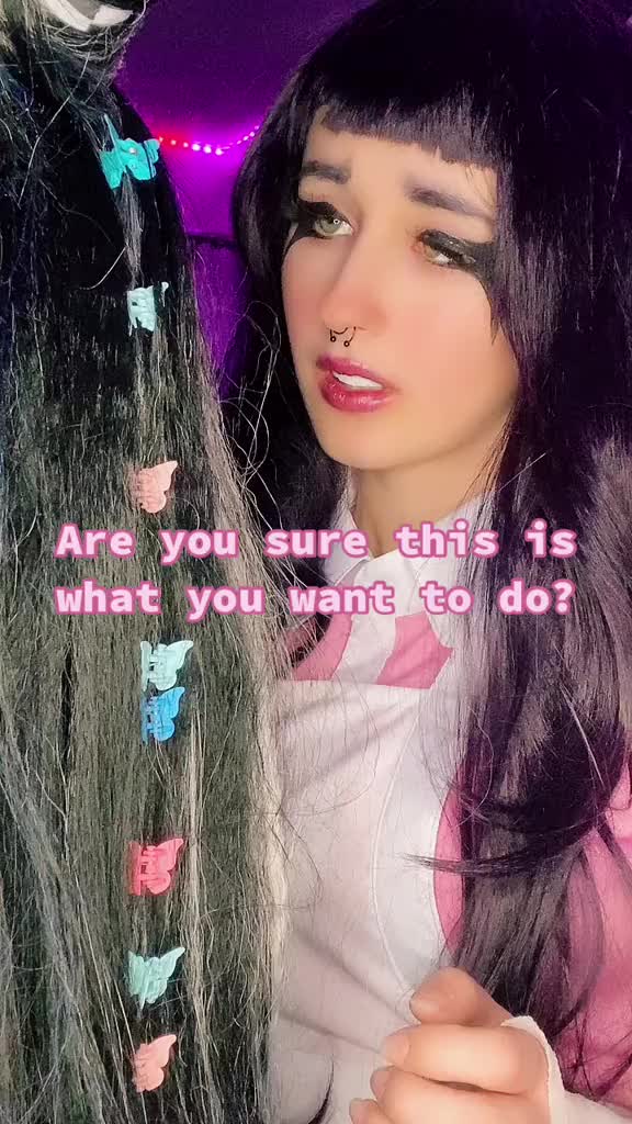 @✨L✨