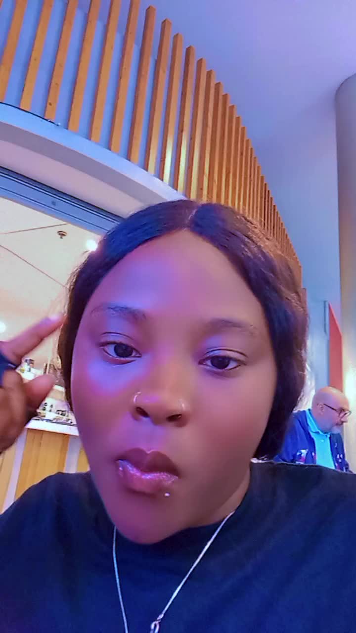 @LIZZY(B.T.C.QUEEN🕊️) 🙏🏼