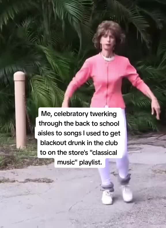 @mommycusses