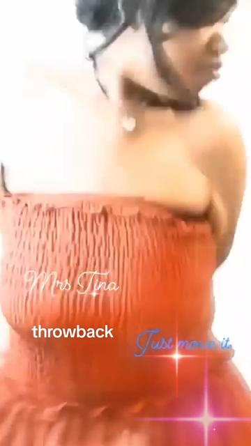 @MrsTina 💋