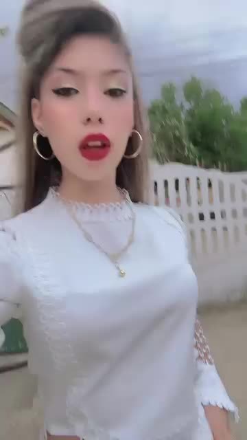 @๐๐ฅ๐