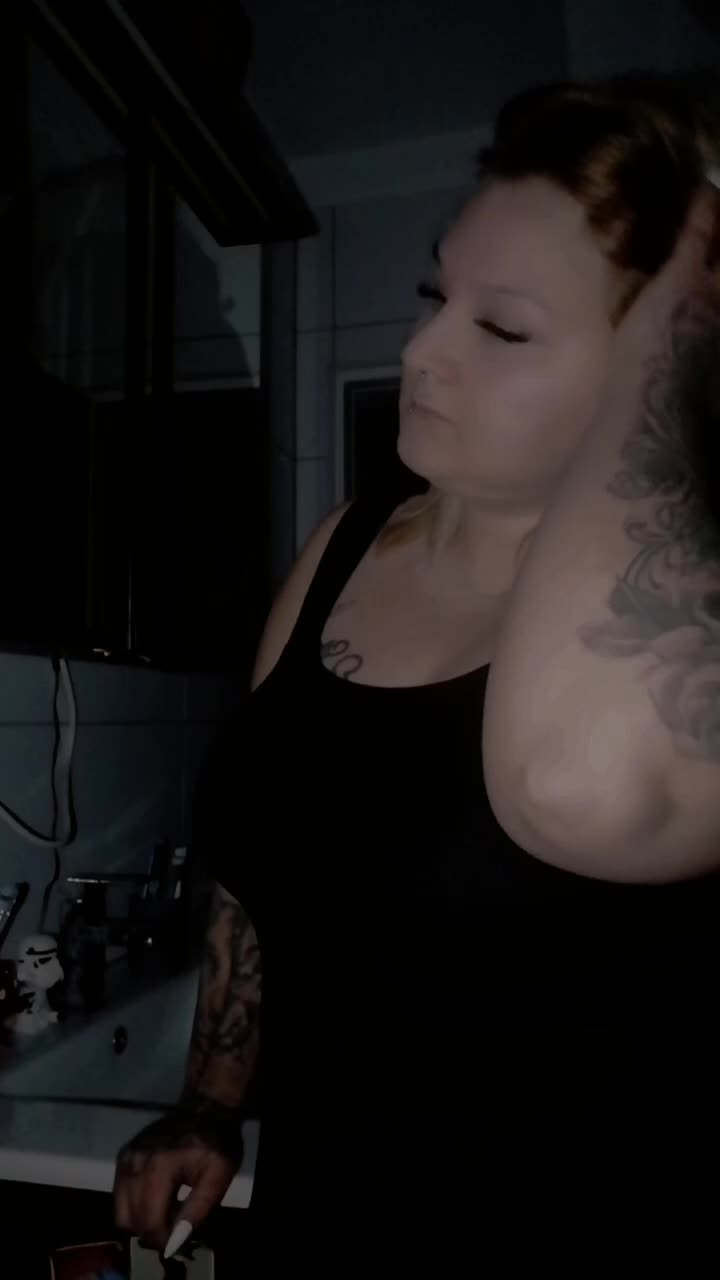 @Nadja