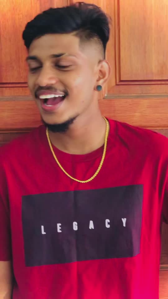 @Vinoth🖤🥵🐊