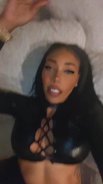 @AsiaB
