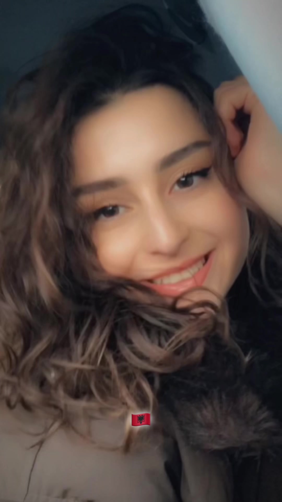 @Esmeralda