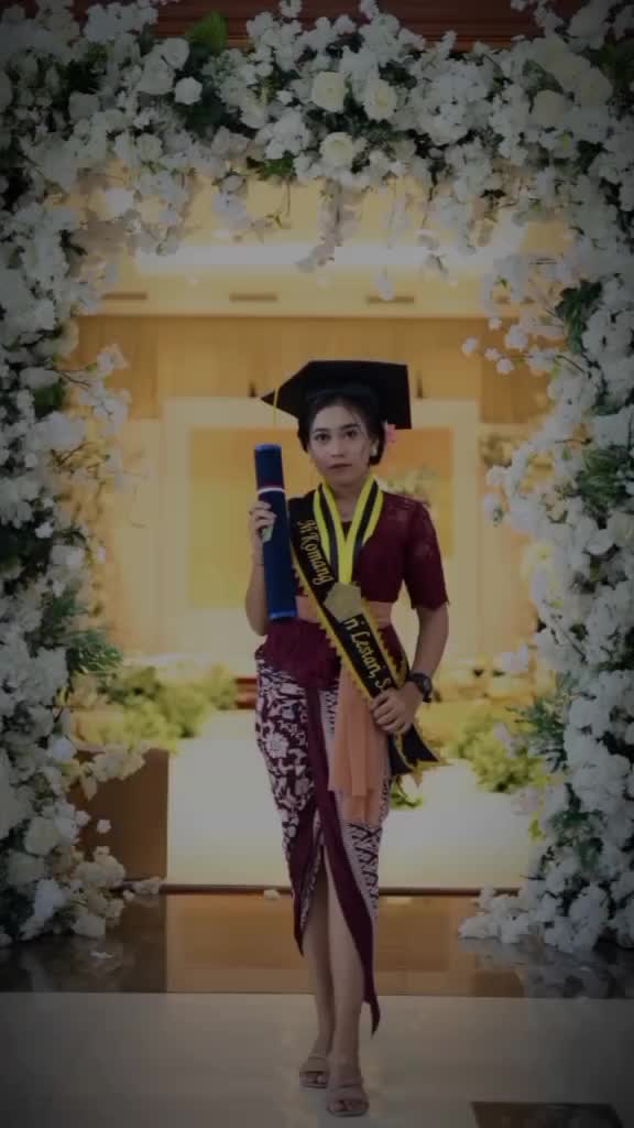 @Ni Komang Yunitri Le