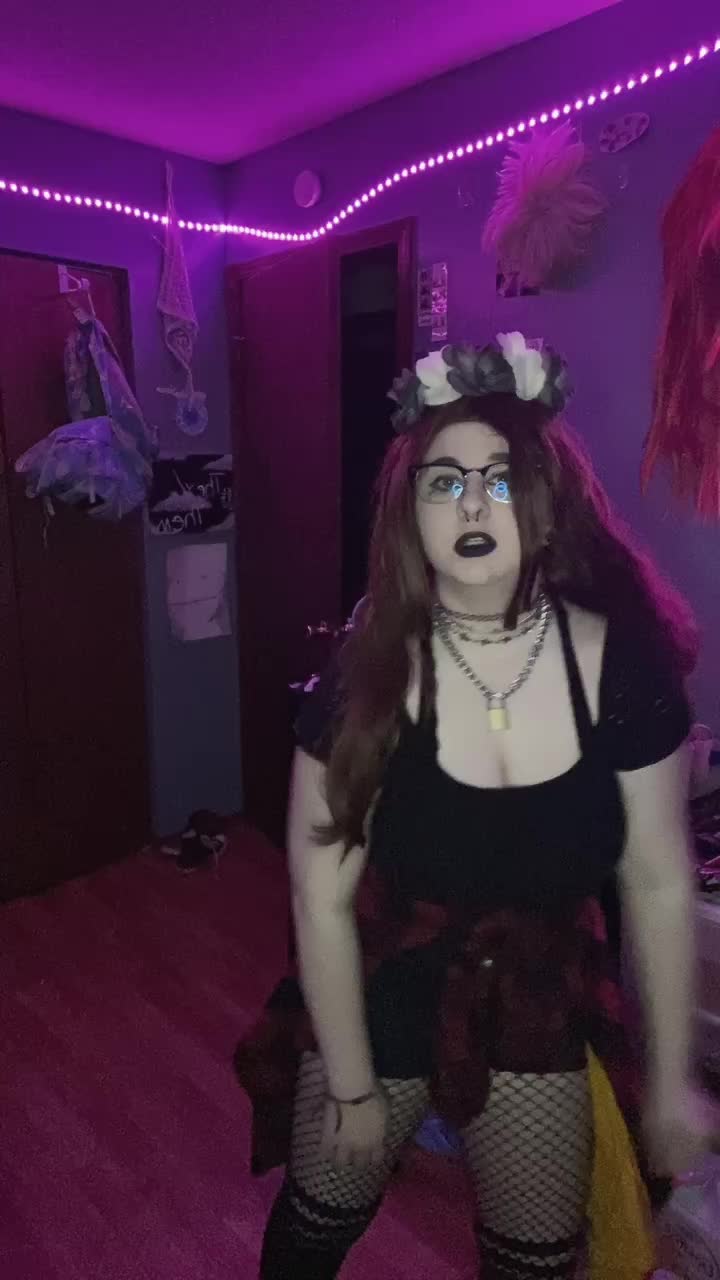 @💟