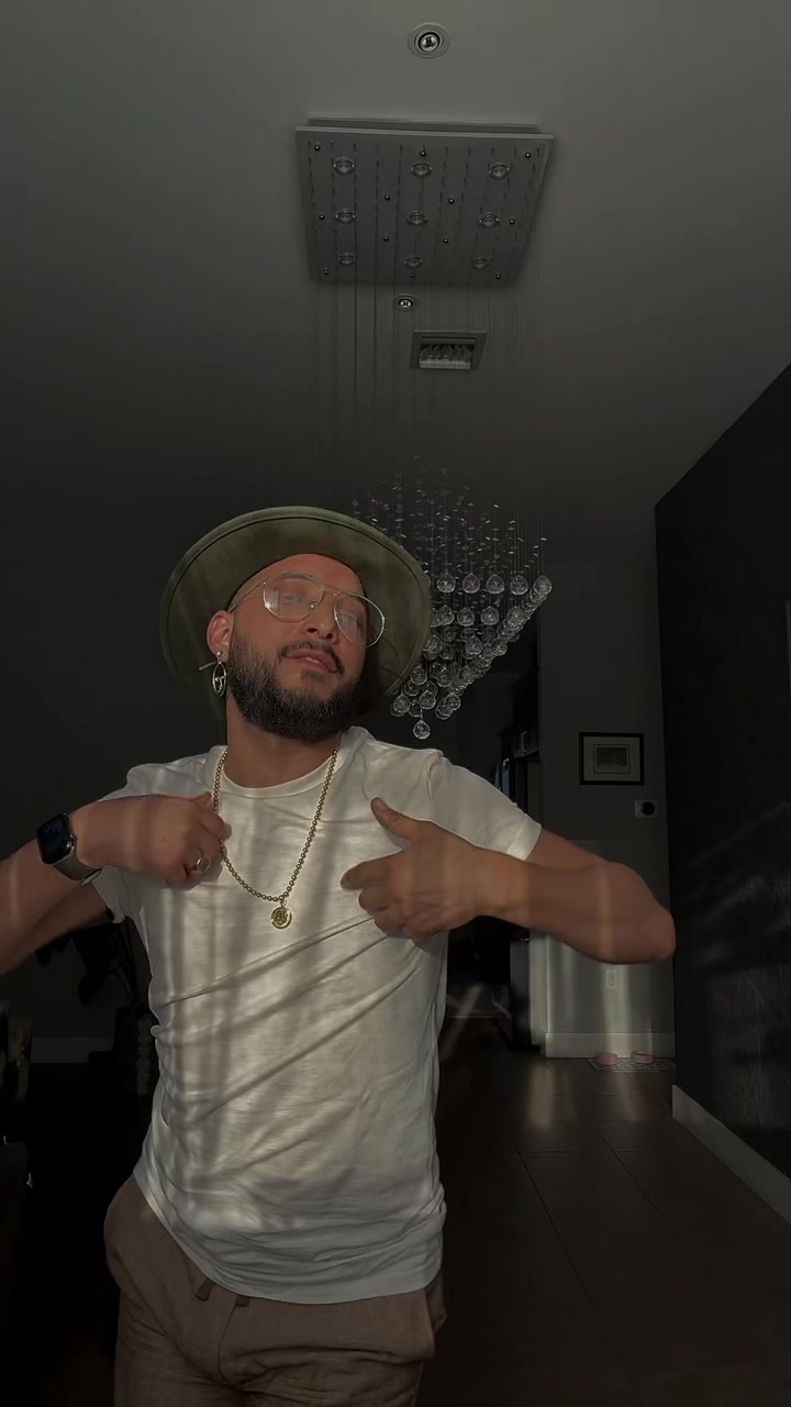 @𝐓𝐞𝐧𝐨𝐜𝐡