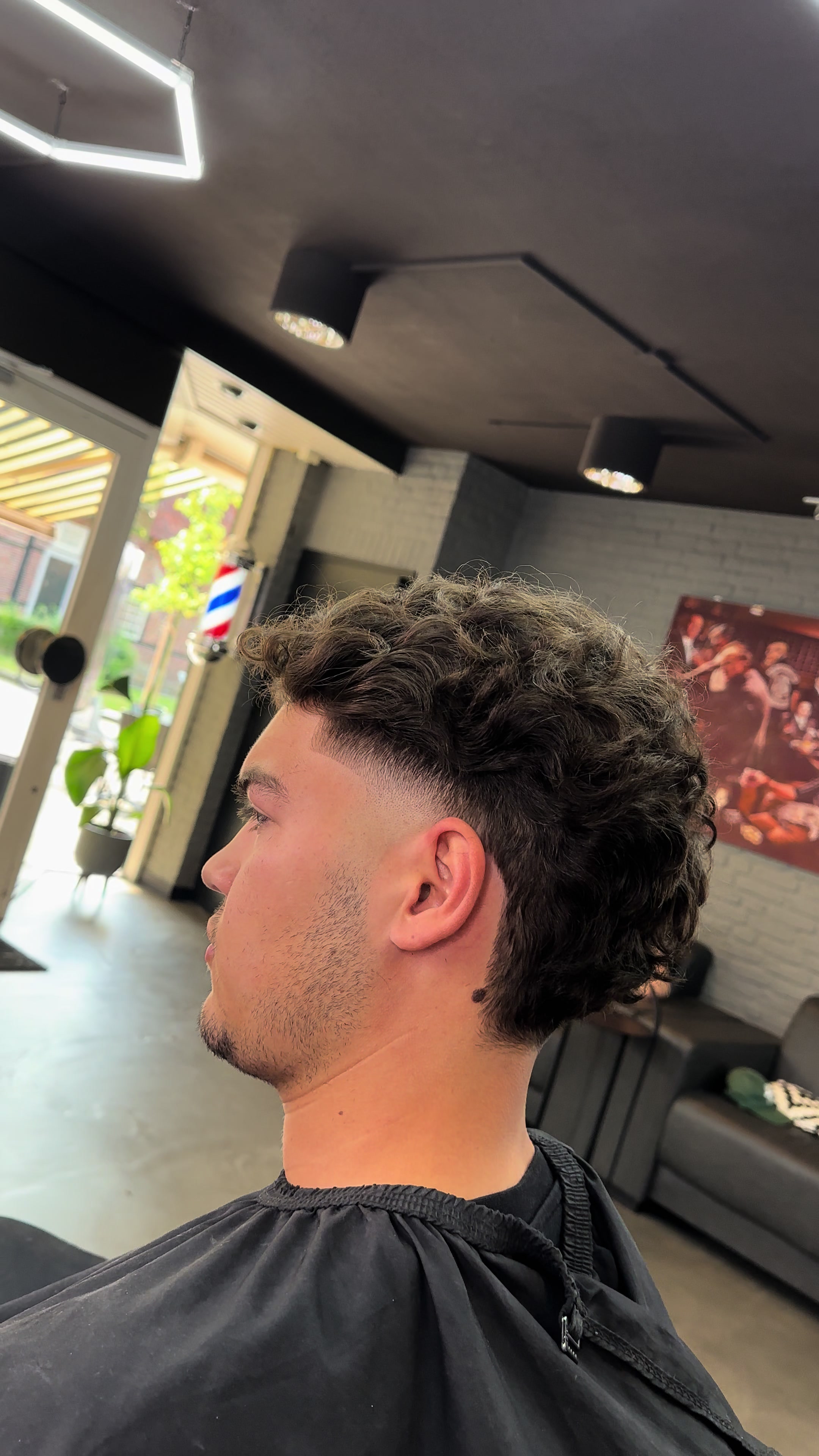@Hermanos Barber Studio ⚡️