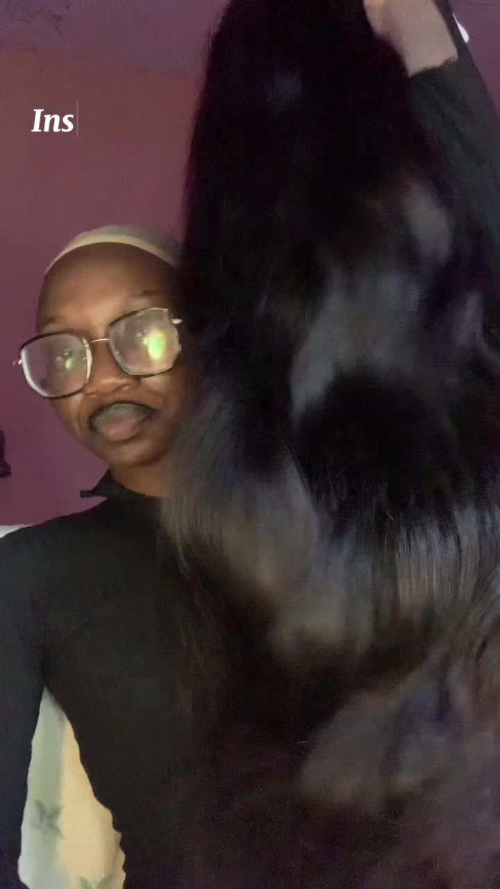 @✭