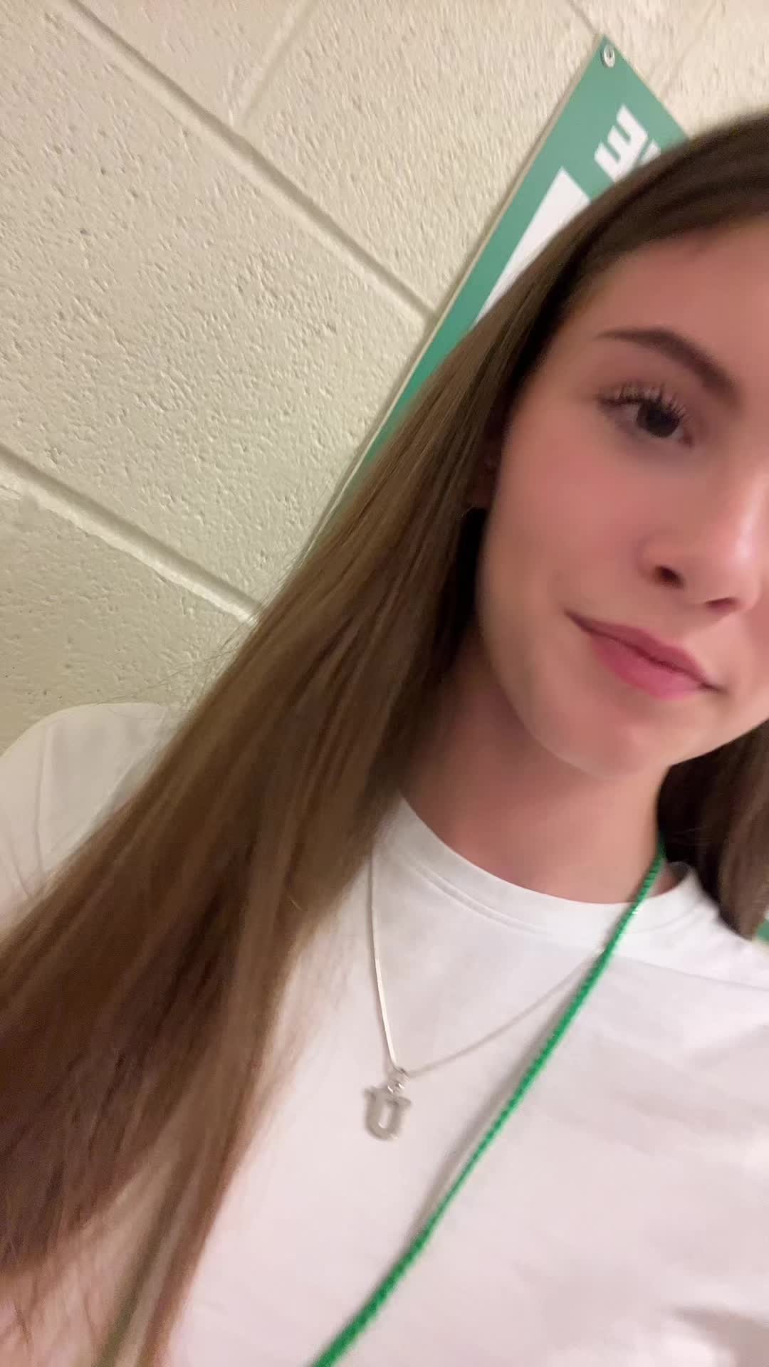 @Gabby C