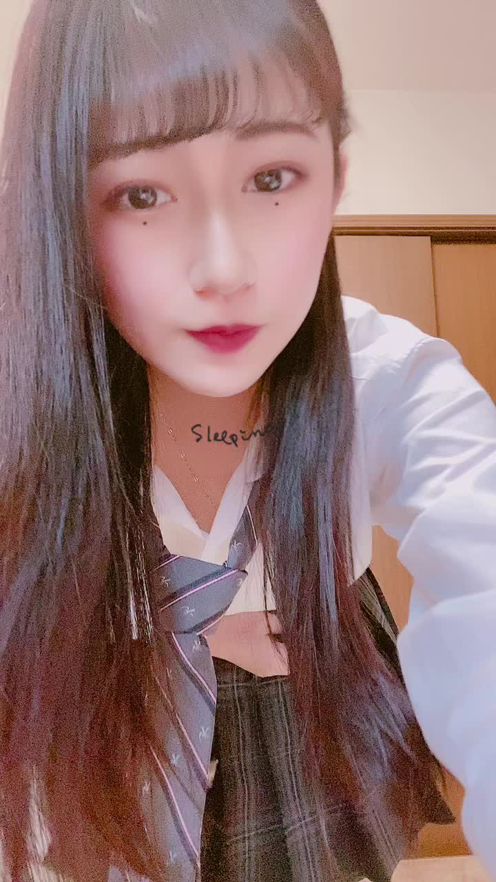 @ちぇりな