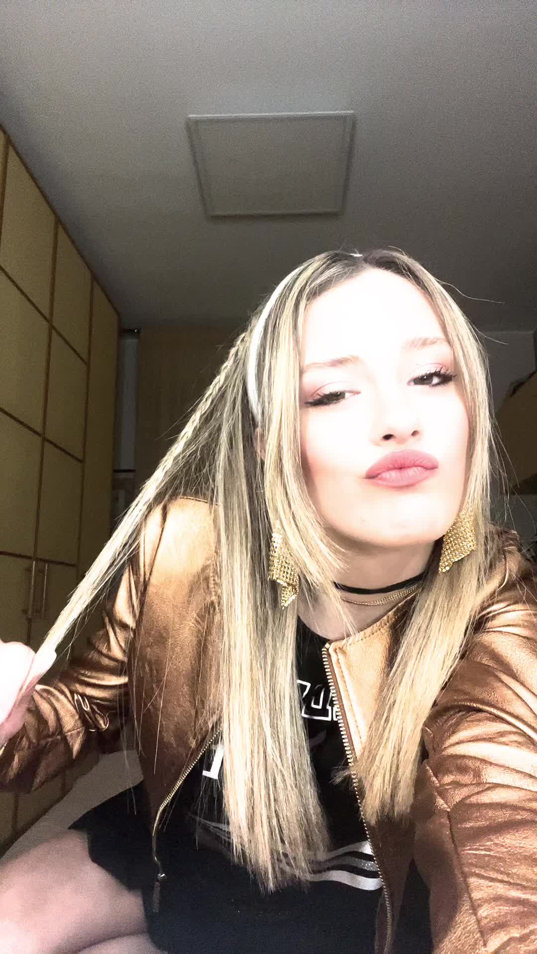 @G