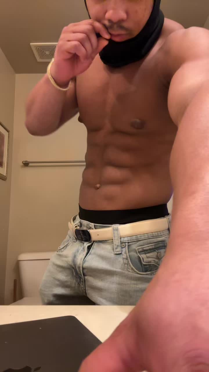 @mjrbxnce