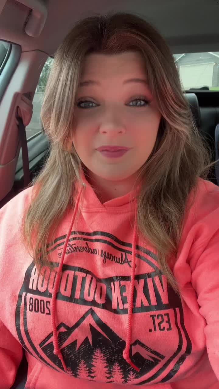 @Katelyntaylorbooks