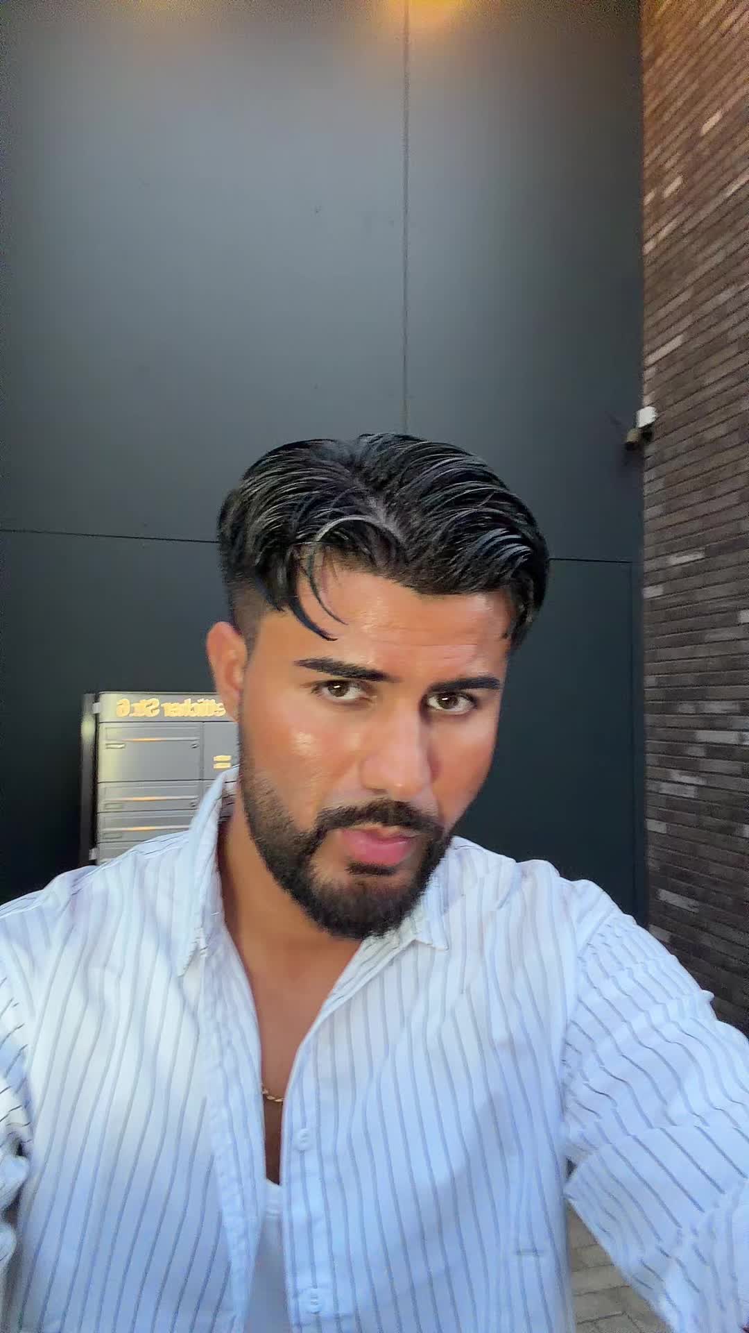 @𝐀𝐥𝐢