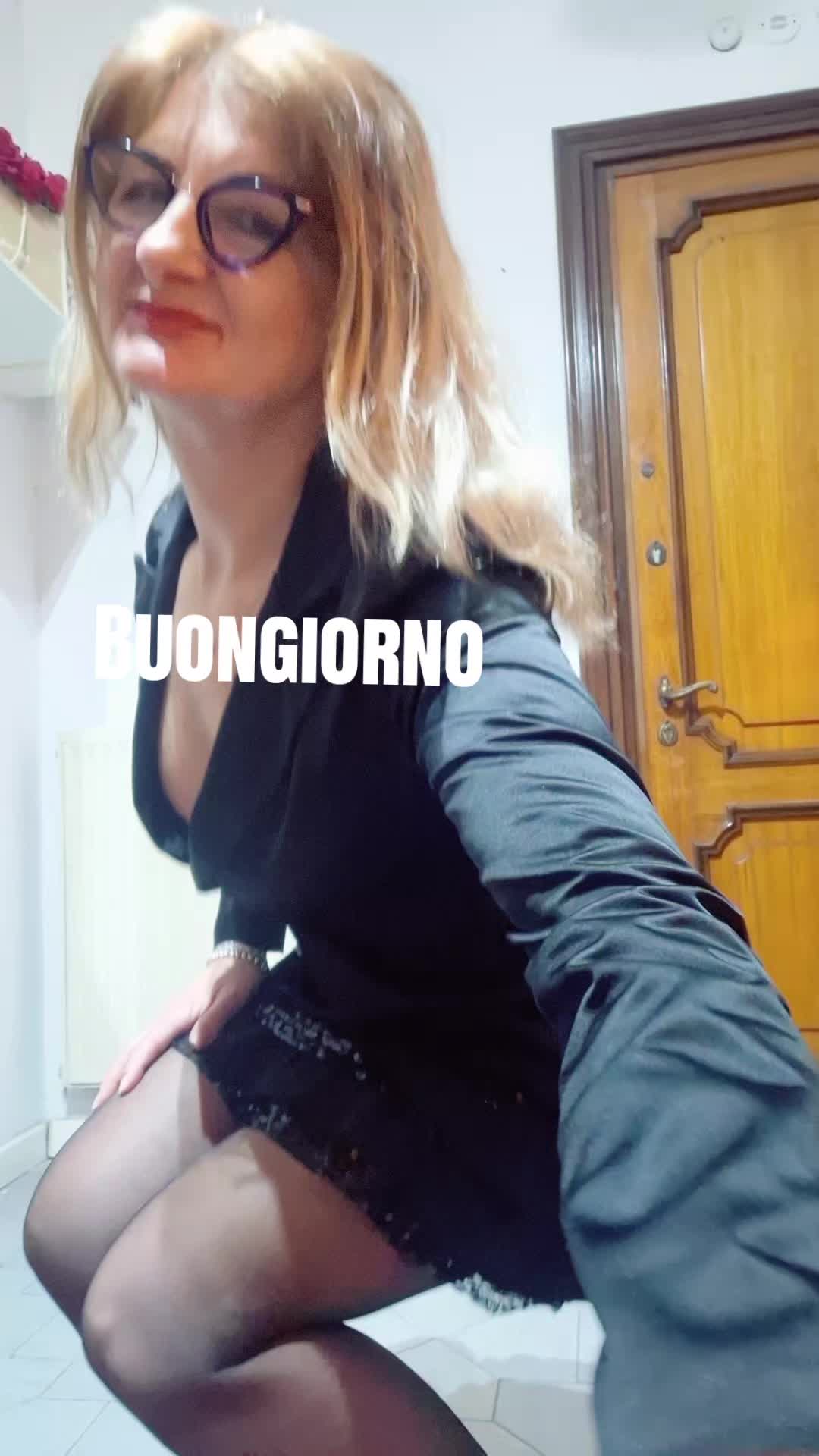 @Silvia