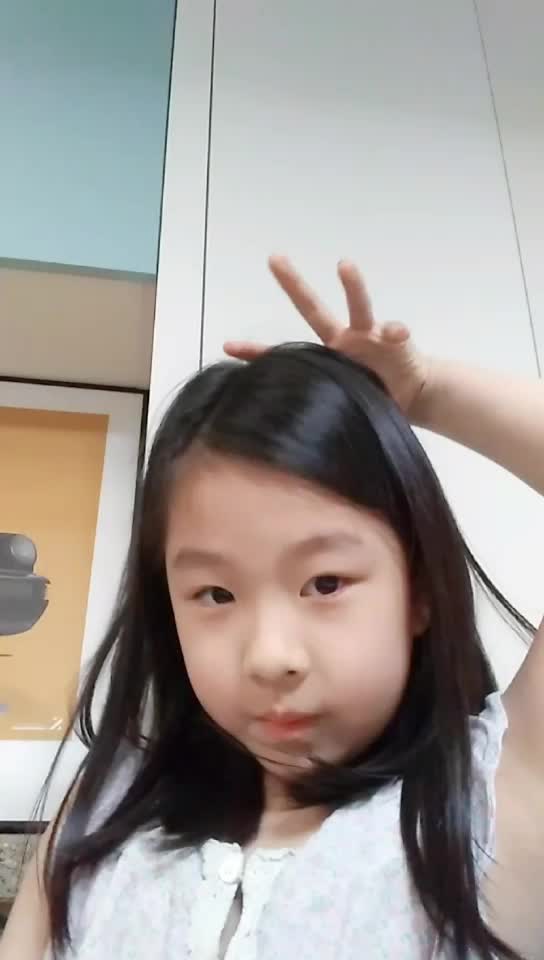 @제니