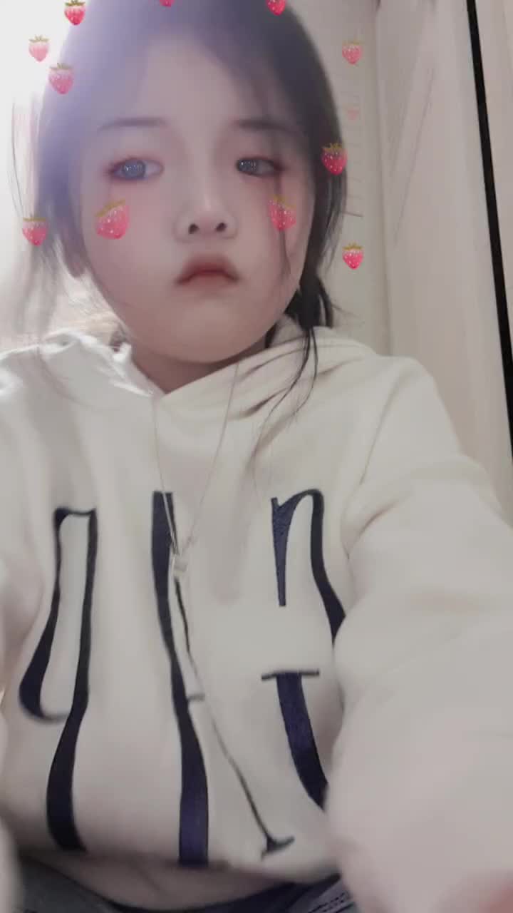 @응 니얼굴 윤겔라