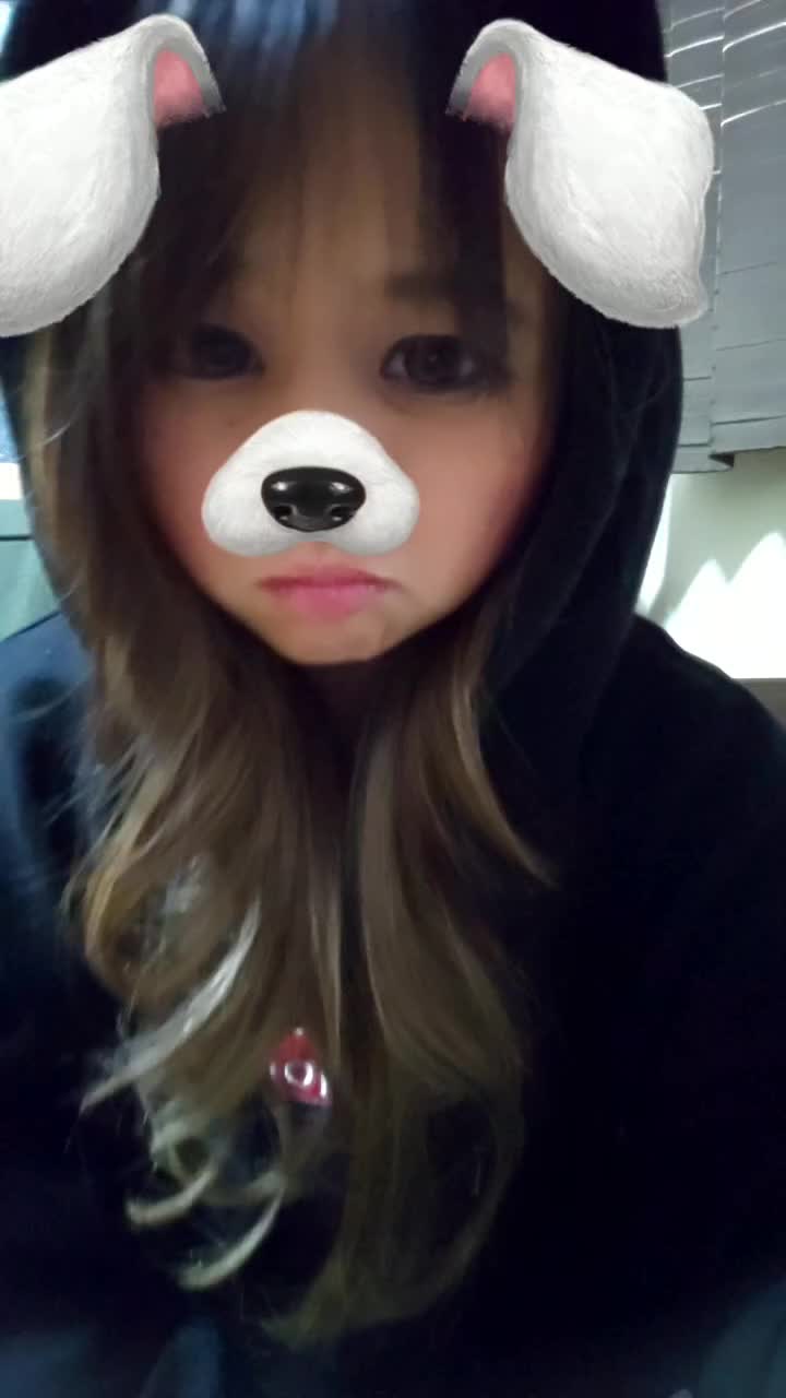 @momoiro