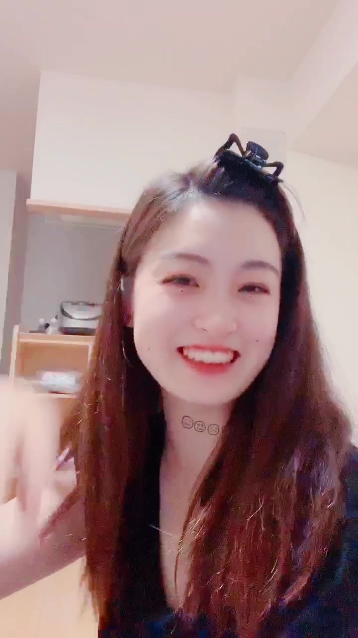 @しおん