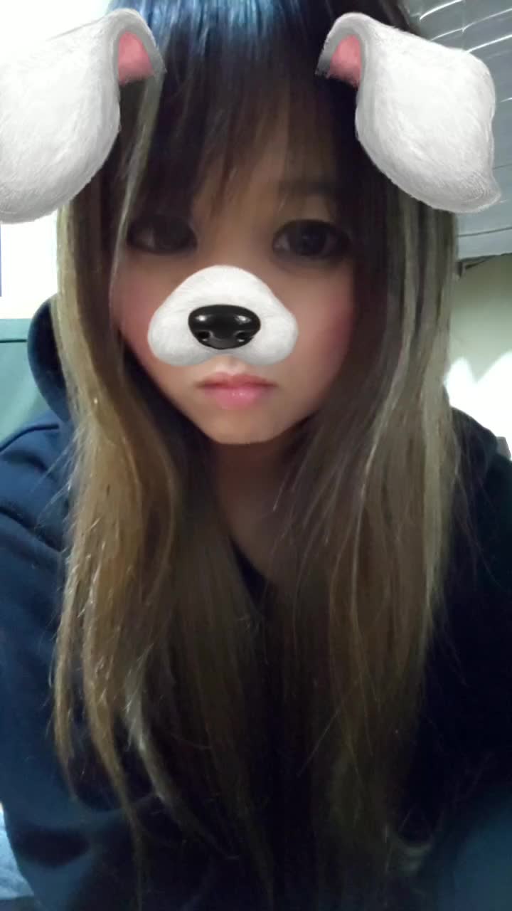 @momoiro