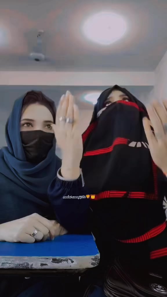@Urooj482