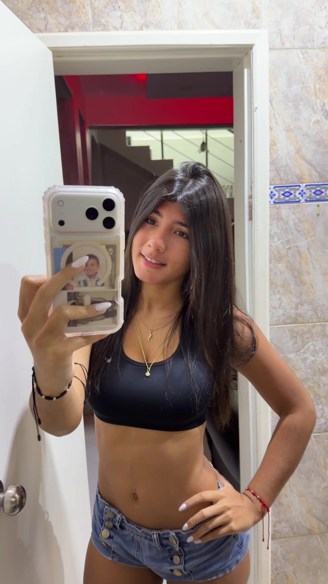 @Marianny