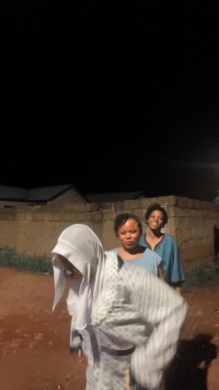 @Kiki