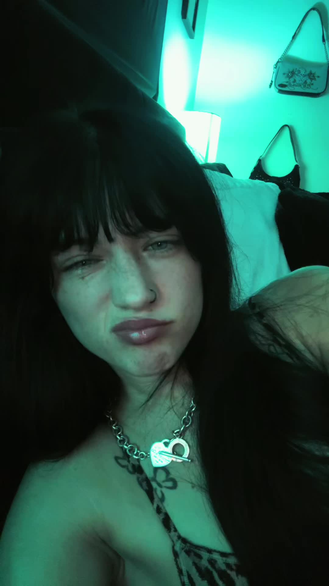 @liv