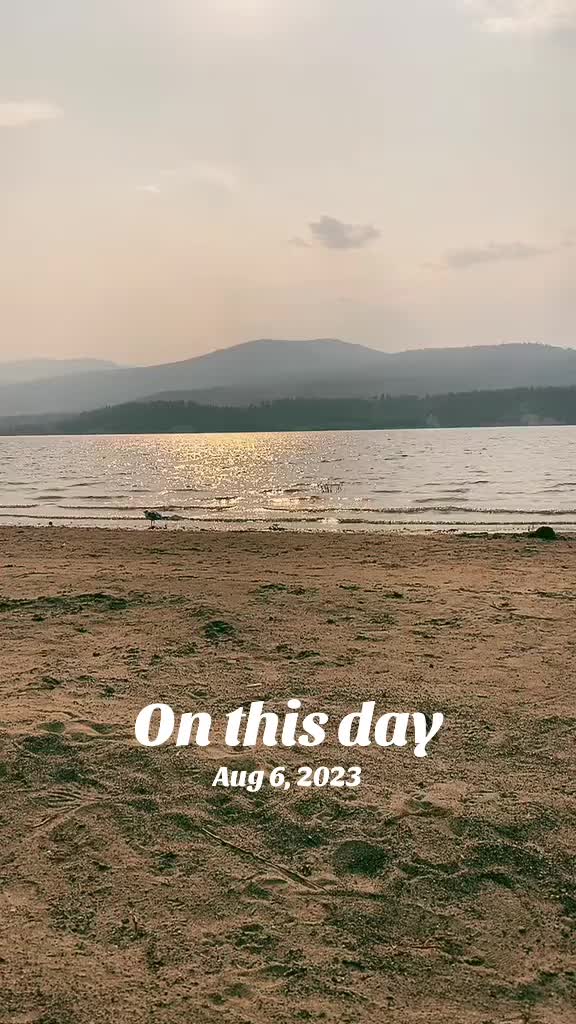 @b7ackm00n