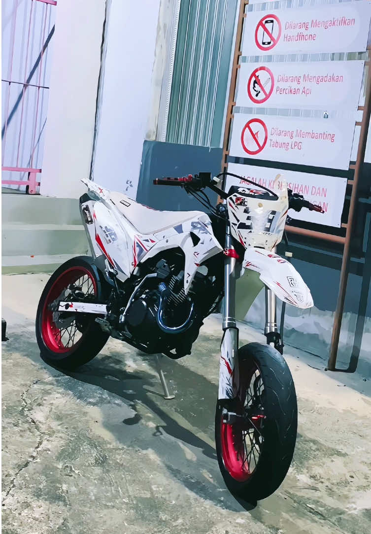 @Andika38z7_