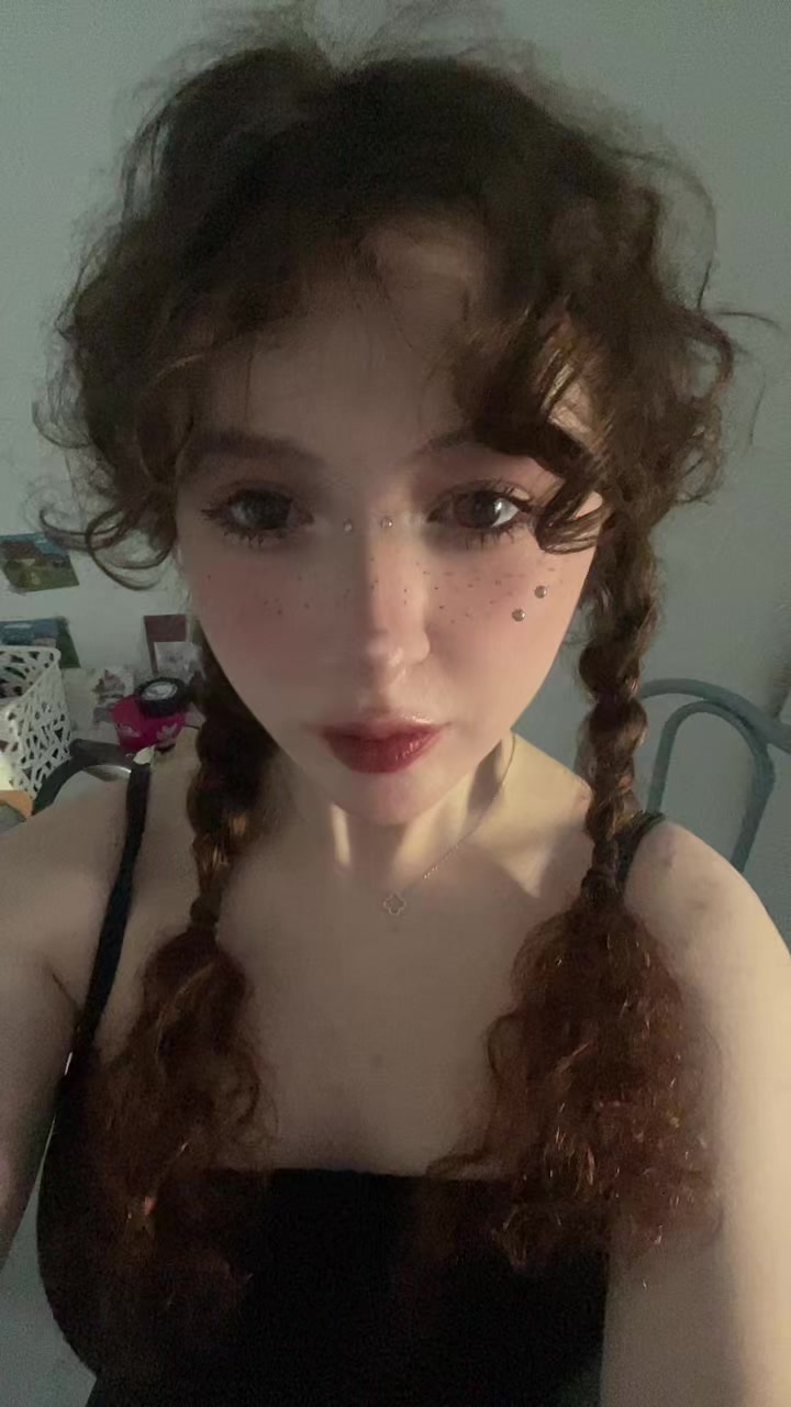 @curly
