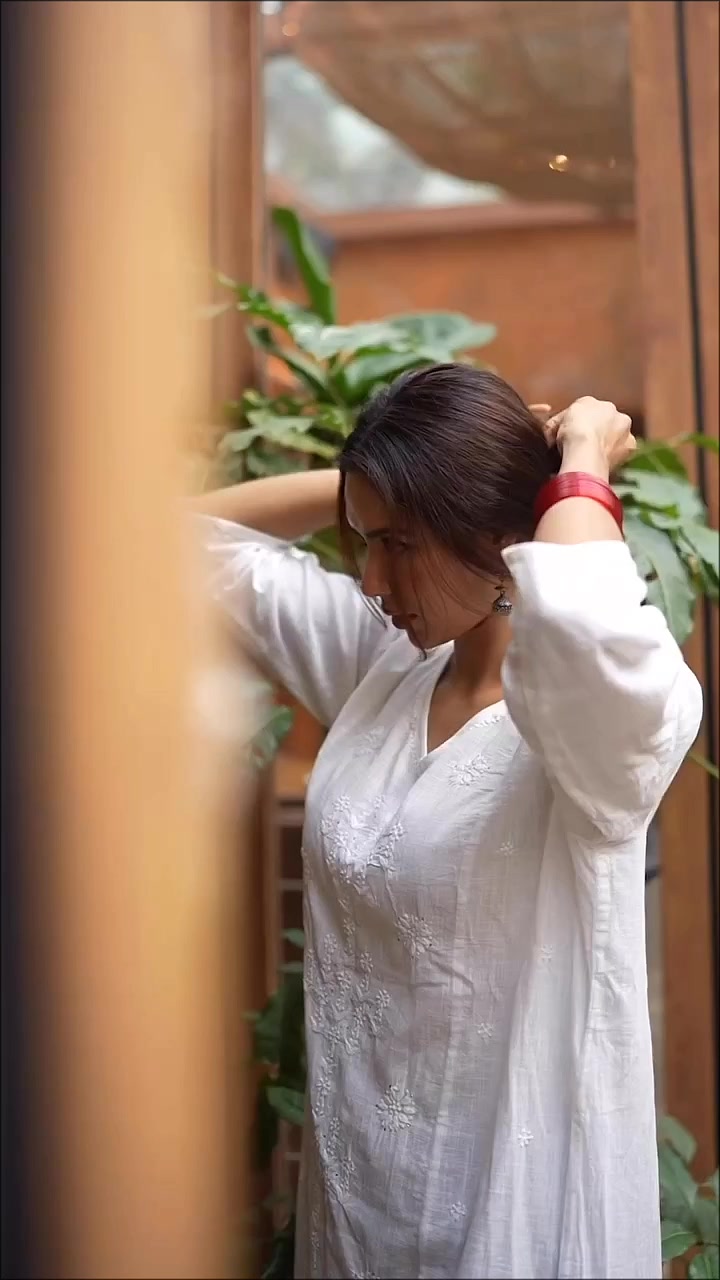 @Sonam Bajwa