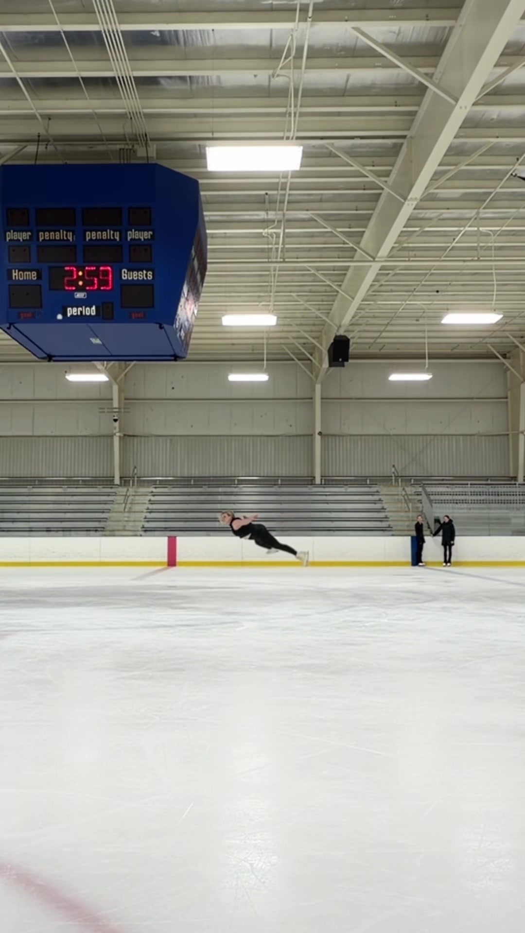 @Brit⛸️✨🫶🏼