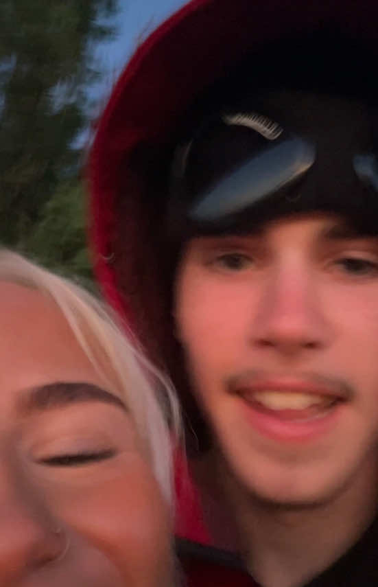 @𝘔𝘢𝘤𝘪𝘦🍒📸⚡️