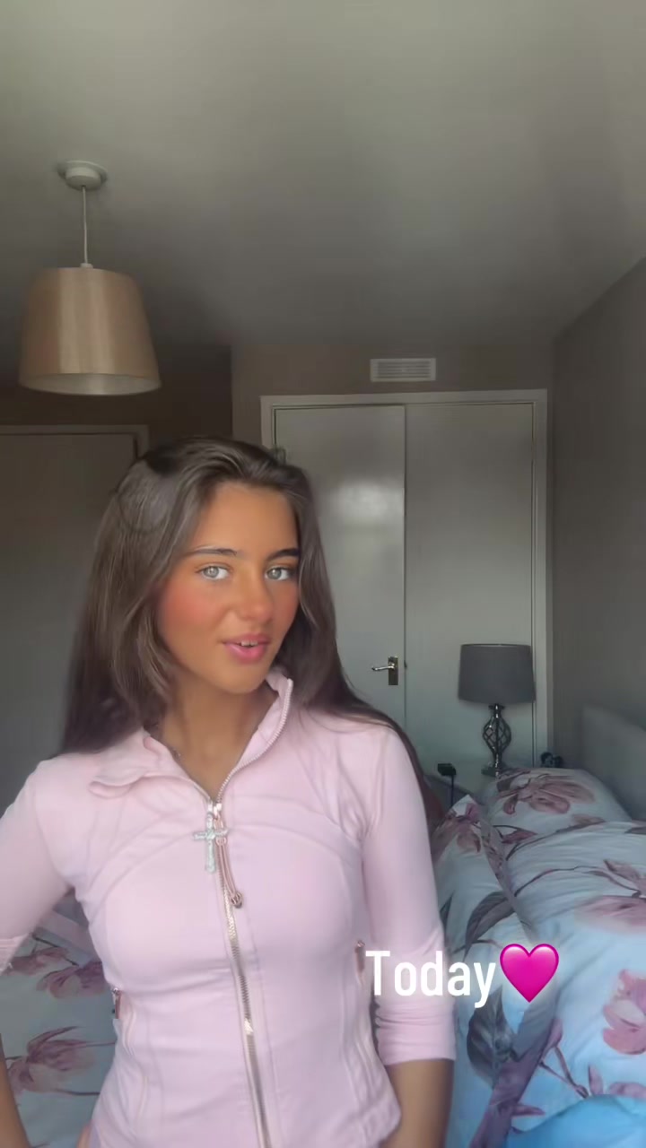 @𝑳𝒊𝒍𝒍𝒚𝒂𝒏𝒏💋