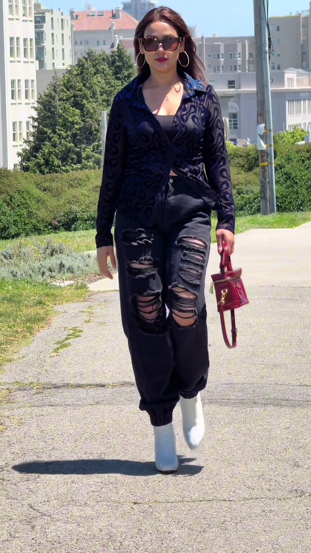 @Mira Khadka 🦋