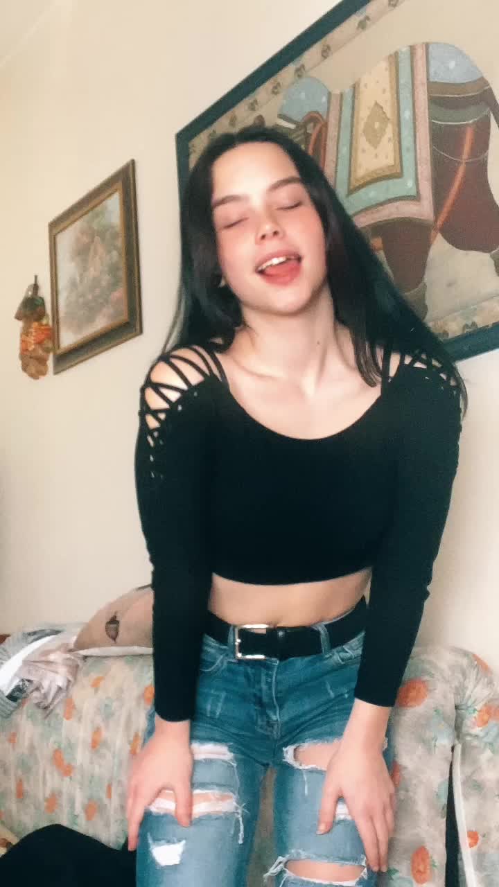 @Zaira. bergo