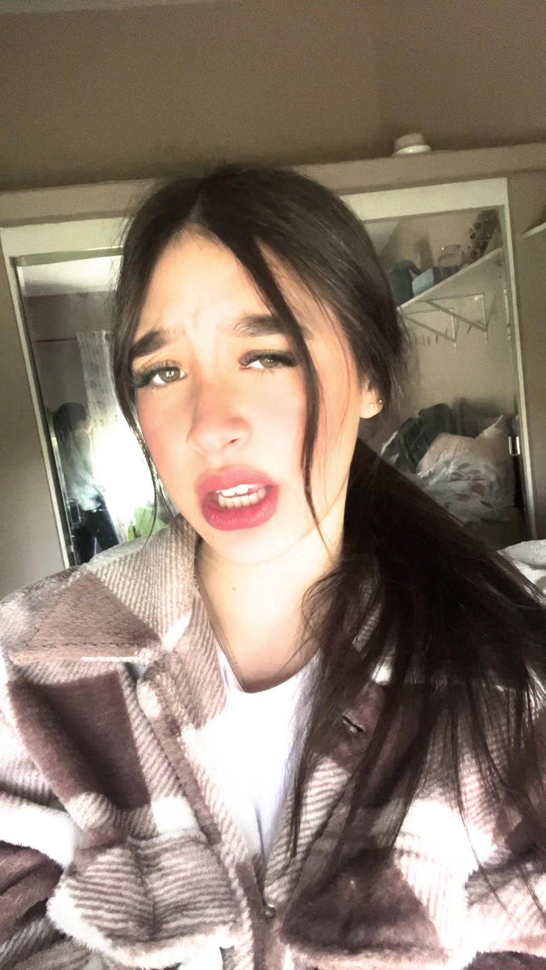 @elena